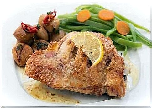 Chicken with citrus and vegetables