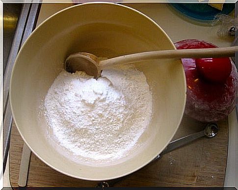 Uses of baking soda in the kitchen