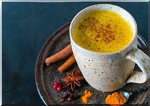 5 benefits of turmeric tea