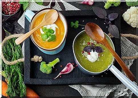 5 delicious soups for detoxifying the body