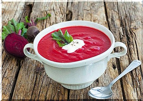 Beets included in delicious soups for detoxifying the body