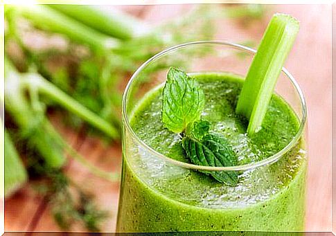 Abdominal bloating: celery juice