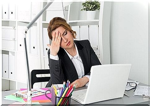 Sedentary lifestyle included on the list of reasons why you feel tired