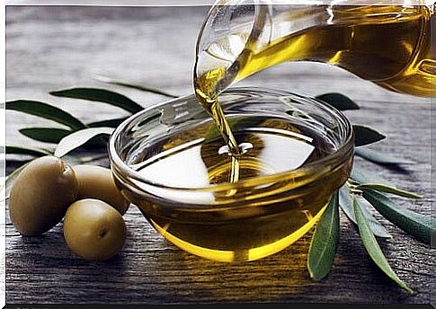 Olive oil supports the natural drop in blood pressure