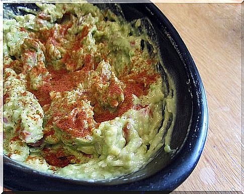 Cinnamon guacamole