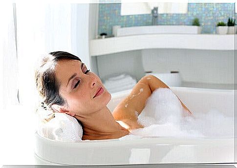 You can fight anxiety attacks with a relaxing bath