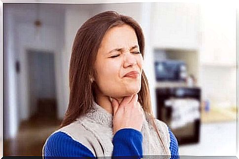 Woman affected by esophageal achalasia who cannot swallow