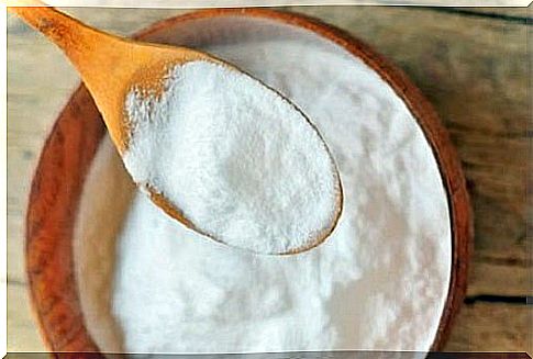 How to treat halene with baking soda