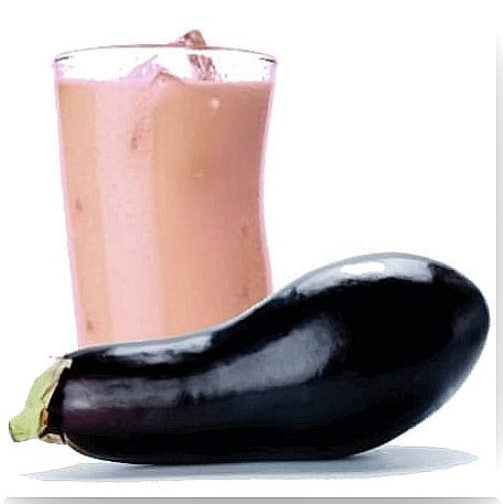 Eggplant and lemon water is useful for weight loss