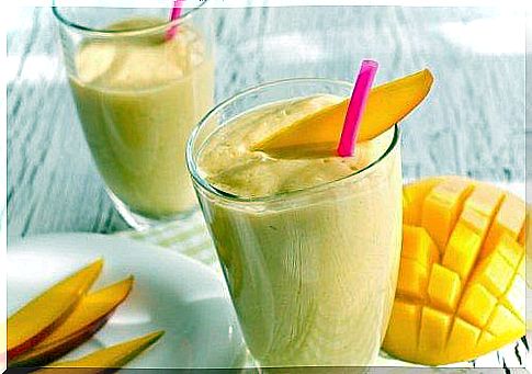 Mango juice for constipation