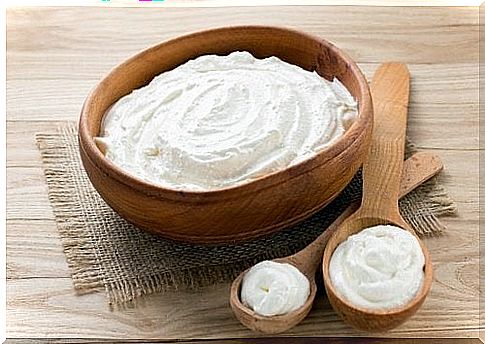 Among other things, natural yogurt helps you fight colitis