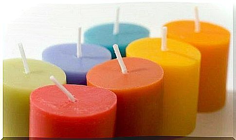 Eliminate negative energies from the house with candles